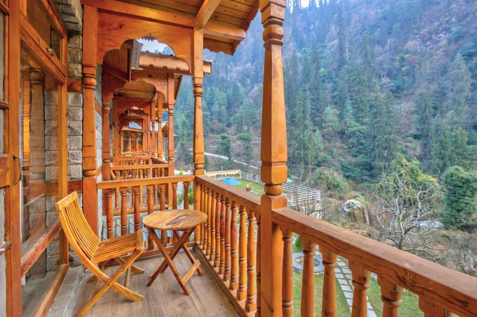 8Fold By Larisa, Jibhi Hotel Bagian luar foto